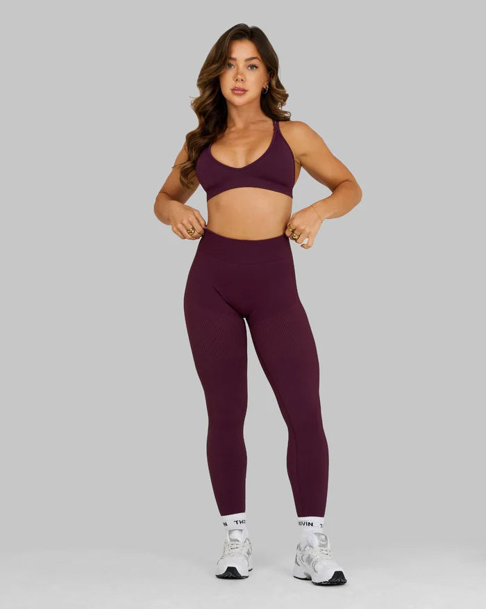 Atenea - Leggings sculpting de tiro medio con frunce - Ciruela Oscuro